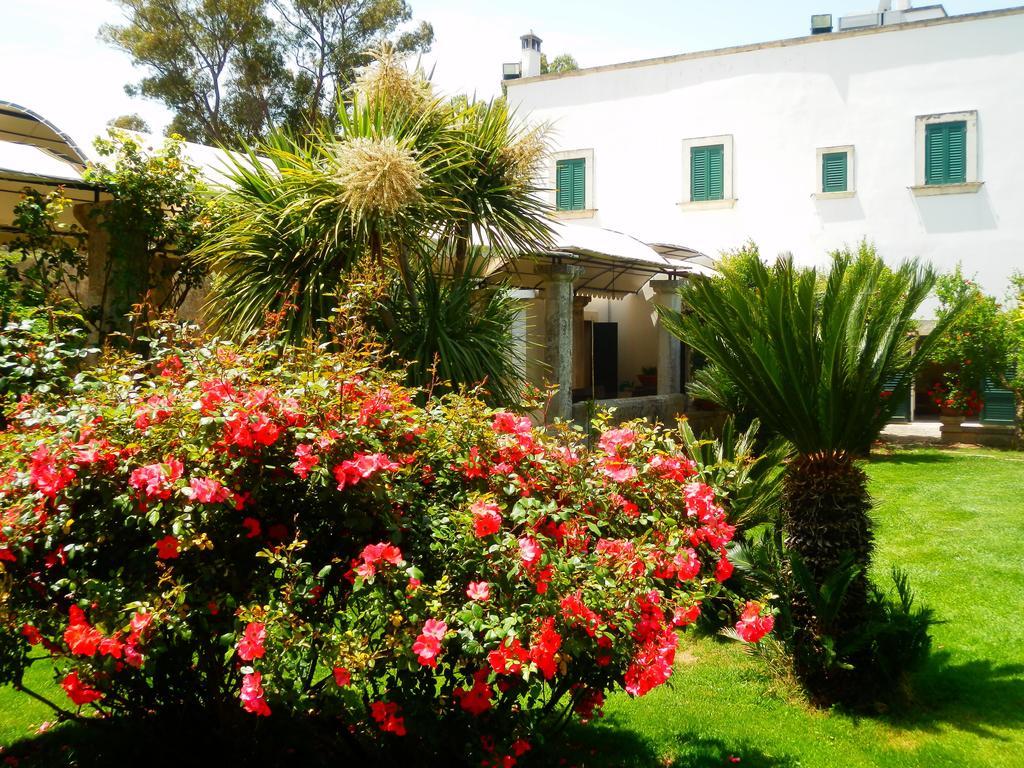 Parco Degli Aranci Bed & Breakfast Cutrofiano Exterior photo